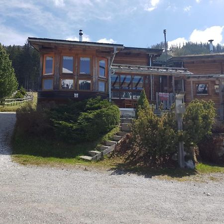 Milena-Huette Villa Hohentauern Luaran gambar